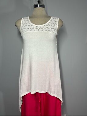 Fashion Magazine White Crochet Yoke Sleeveless Tank